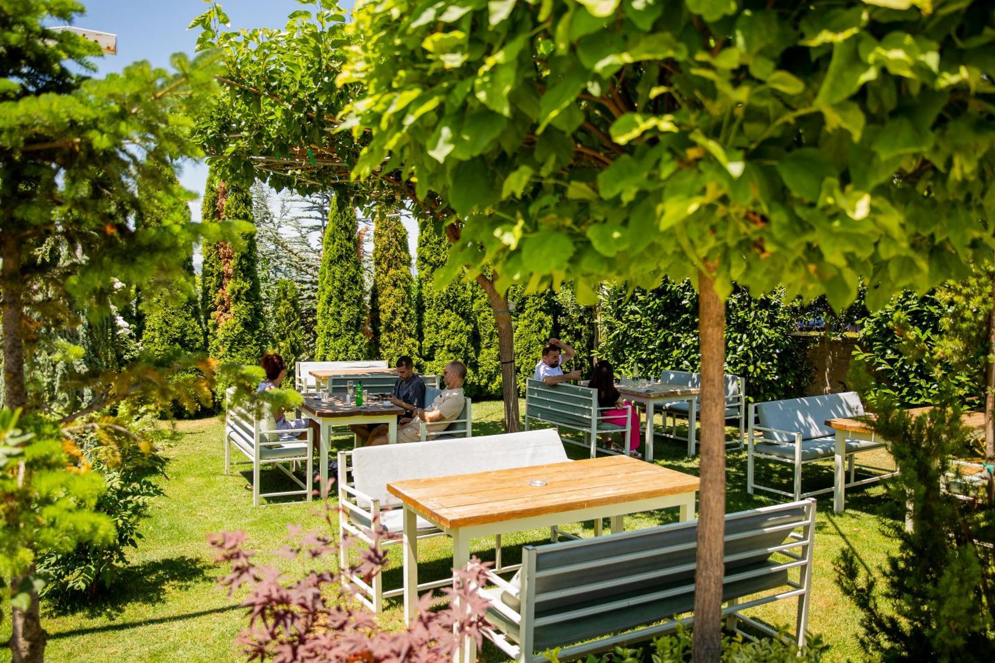 Casa Gace Hotel Korce Eksteriør bilde