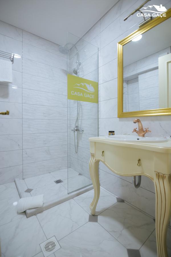 Casa Gace Hotel Korce Eksteriør bilde